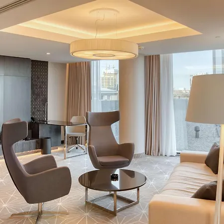 Hilton Park Отель 4*