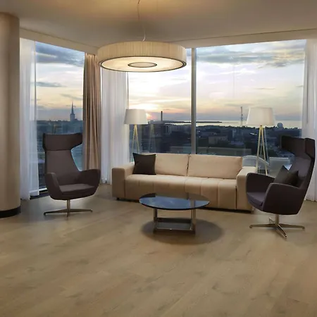 Hotelli Hilton Park 4*