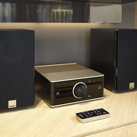 ホテル ヒルトン パーク タリン