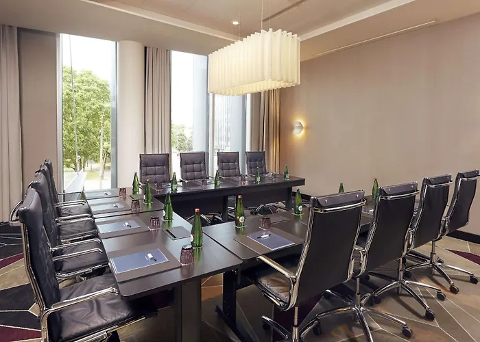 希尔顿塔林公园酒店 酒店 塔林