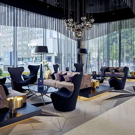 Hotel Hilton Tallinn Park 4*