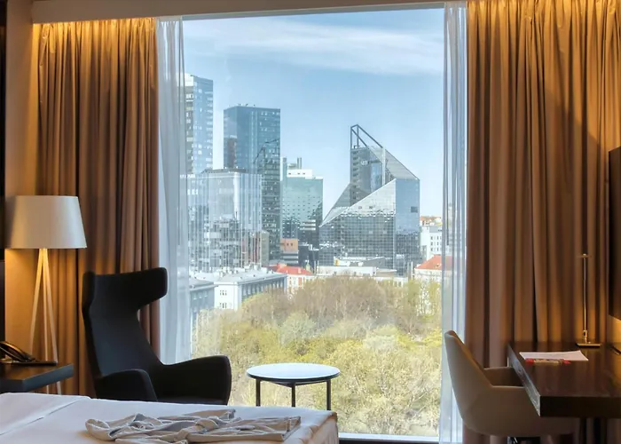 Hilton Park Hotell 4*